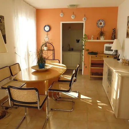 Villa Mit Grosser Sommerküche Und Pool, 8 Minuten Zum Sandstrand Cap Sud