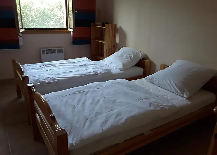 Mit Grosser Sommerkueche Und Pool, 8 Minuten Zum Sandstrand Cap Sud וילה L'Arena