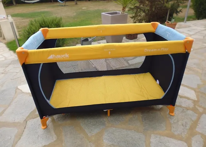 Mit Grosser Sommerkueche Und Pool, 8 Minuten Zum Sandstrand Cap Sud וילה