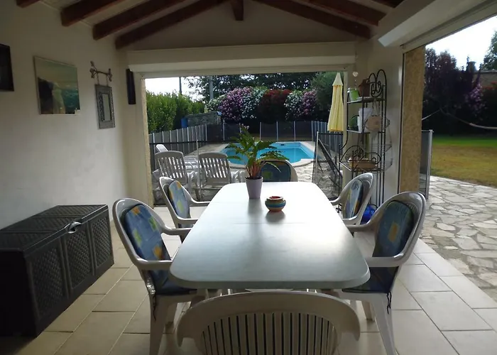 Mit Grosser Sommerkueche Und Pool, 8 Minuten Zum Sandstrand Cap Sud *