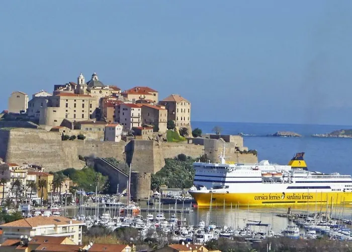 Mit Grosser Sommerkueche Und Pool, 8 Minuten Zum Sandstrand Cap Sud * L'Arena